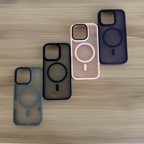 Husă iPhone cu MagSafe